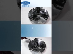 عجلة ثلاثية الفك اليدوية